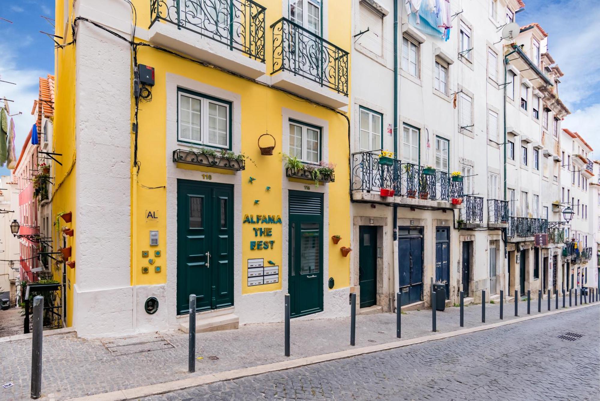 Alfama The Best Lisbon Exterior photo