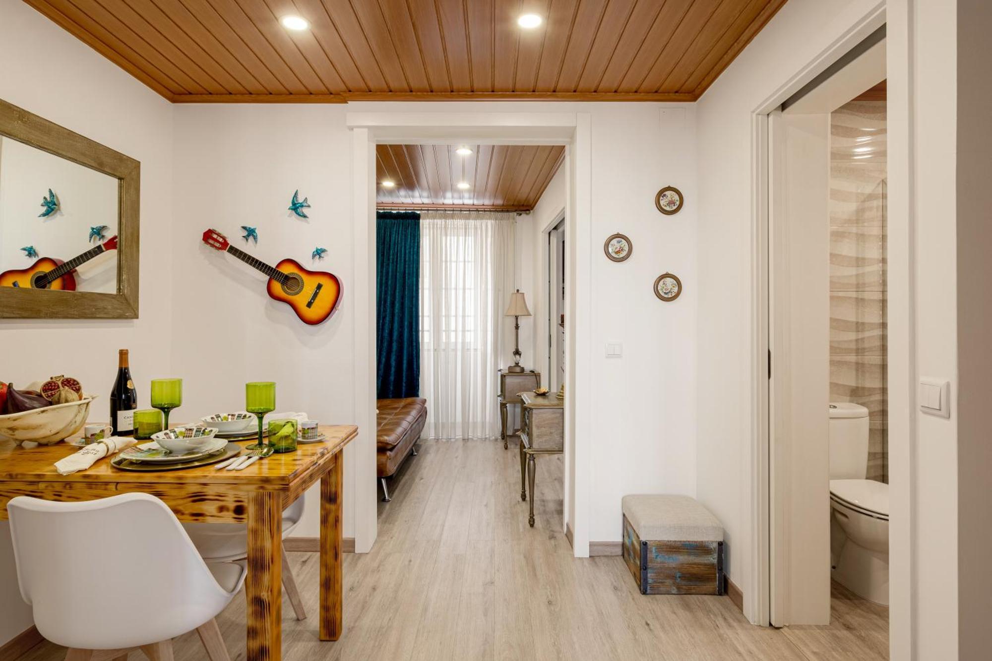 Alfama The Best Lisbon Room photo